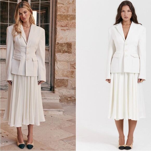 Flattering Hourglass Shape House of CB White Blazer Large - Picture 3 of 9